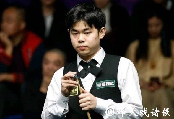 袁思俊2-5不敌威尔逊 无缘斯诺克西安大奖赛16强 袁思俊2-5不敌威尔逊 无缘斯诺克西安大奖赛16强