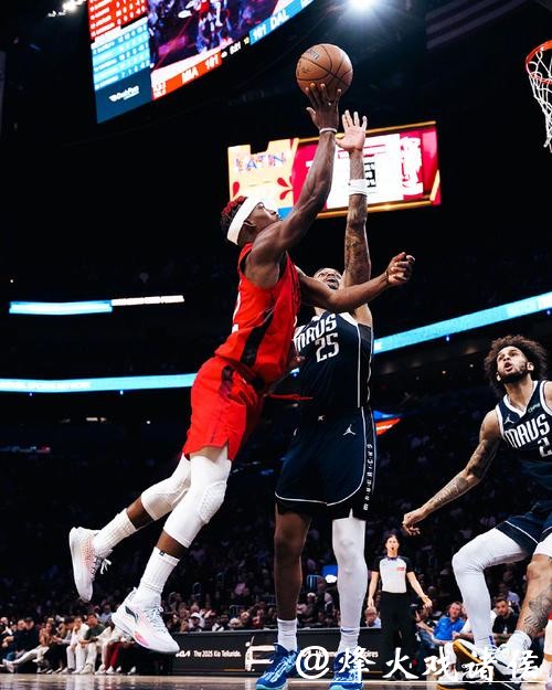 巴特勒33分热火终结独行侠4连胜 骑士力克猛龙